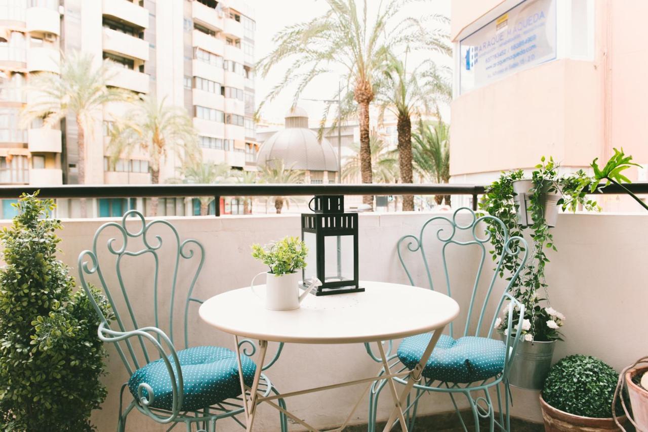 Bright Apartment In The City Center Alicante Exterior photo